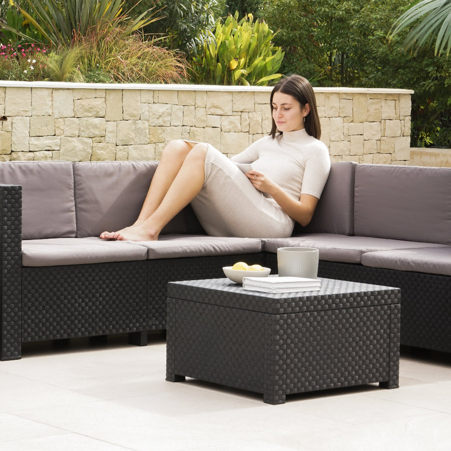 Oasis Injection-Moulded Plastic Garden Furniture Set | Modern and Durable Design