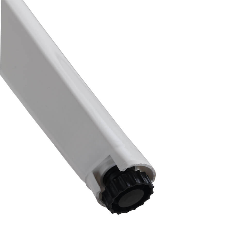 Atlantic Extendable Outdoor Table | Recycled Plastic and Functional Design