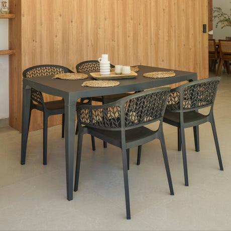 Pack de 4 Sillas Saona de Plástico Reciclado | Estilo Moderno y Confort