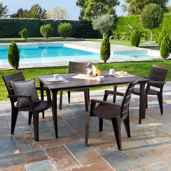 Pack x4 Sillas de Jardín Apilables Legno | Sillas con Reposabrazos y Textura imitación a Madera