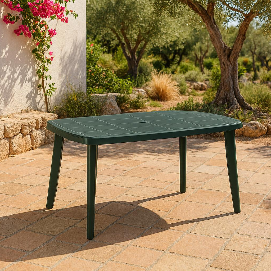 Mesa para exterior Tonelle | Hecha con polipropileno de alta calidad y medidas de 170cm x 100 cm